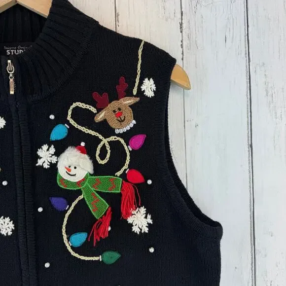 VTG Designers Originals Black Embroidered Christmas Sweater Vest Size Large - Picture 3 of 12